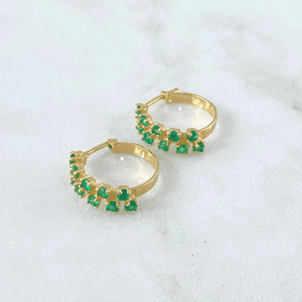 ZIG ZAG EMERALD HOOP EARRINGS 18K GOLD - Image 2